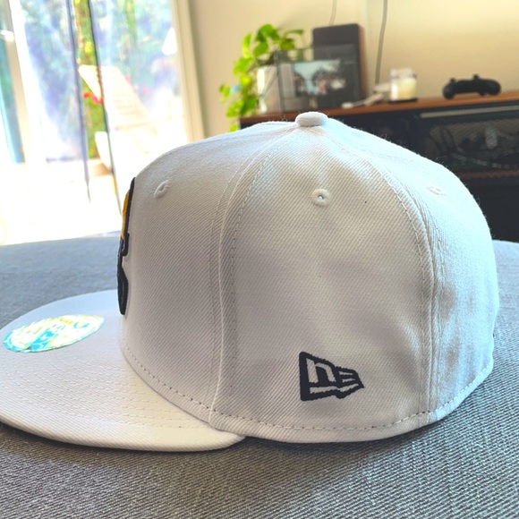 Brand New Rams Hat- NEW ERA 59FIFTY - Picture 2 of 5